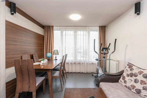 Apartments Code: 9+3180269