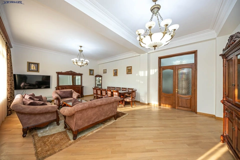 Дома Код 10+5894676