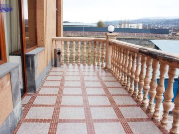 Commercial properties Code: 2+91009