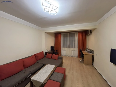 Բնակարաններ Կոդ` 9+1940949