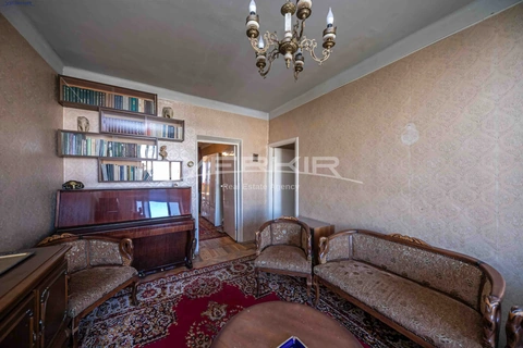 Apartments Code: 1+2798345