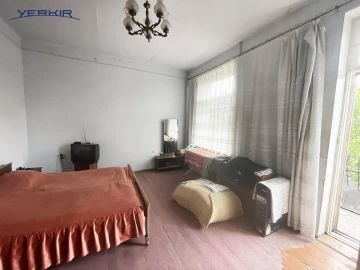 Apartments Code: 5+411703