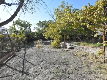 Houses Code: 5+520632