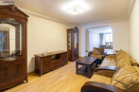 Apartments Code: 3+2663908