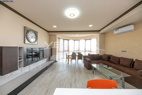 Բնակարաններ Կոդ` 10+3701349