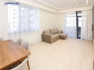 Բնակարաններ Կոդ` 5+320112