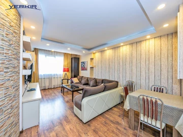 Բնակարաններ Կոդ` 5+3332372