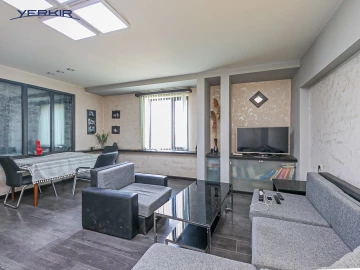 Բնակարաններ Կոդ` 10+218988