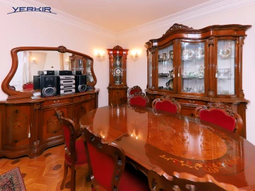 Apartments Code: 5+309333