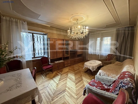 Բնակարաններ Կոդ` 9+2430630