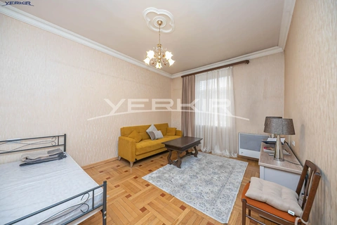 Apartments Code: 10+1957934