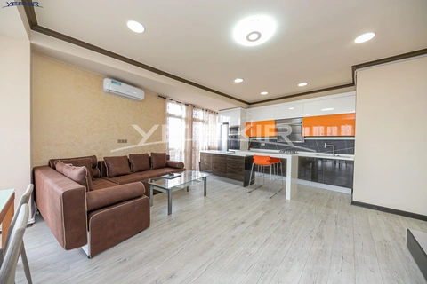 Բնակարաններ Կոդ` 10+3701349