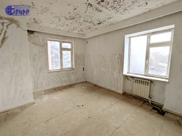 Առանձնատներ Կոդ` 3+501097