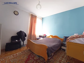 Houses Code: 9+516914