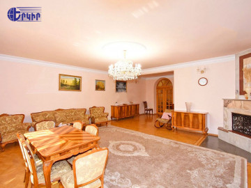 Houses Code: 5+503889