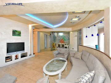 Բնակարաններ Կոդ` 2+408137