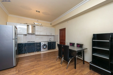 Apartments Code: 10+3663926