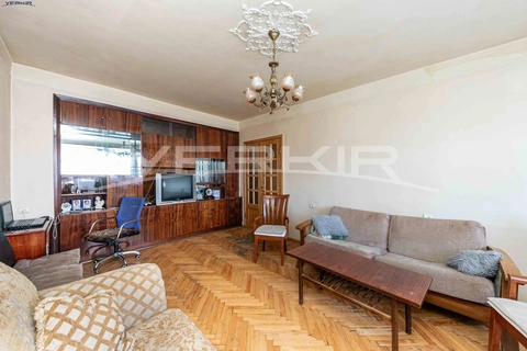 Apartments Code: 10+3961964