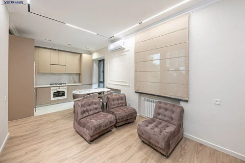 Բնակարաններ Կոդ` 9+1527401