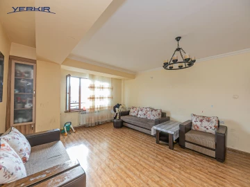 Квартиры Код 1+421071