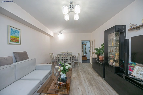 Apartments Code: 9+1294685