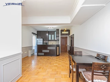 Բնակարաններ Կոդ` 5+219182