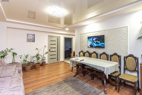 Բնակարաններ Կոդ` 1+2773345