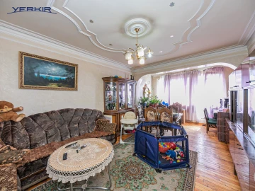 Apartments Code: 5+419372