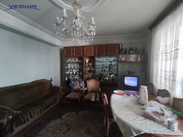 Բնակարաններ Կոդ` 9+419548