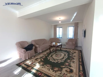 Houses Code: 9+508940