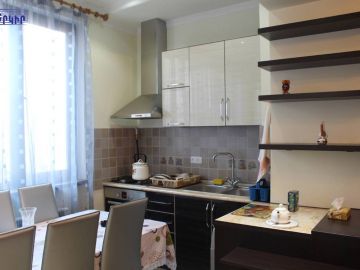 Բնակարաններ Կոդ` 9+20003