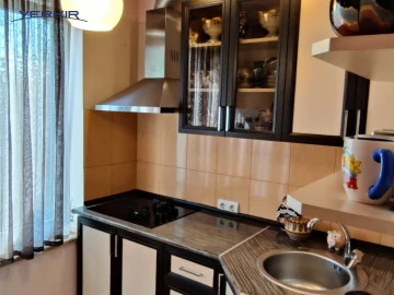 Apartments Code: 10+119663