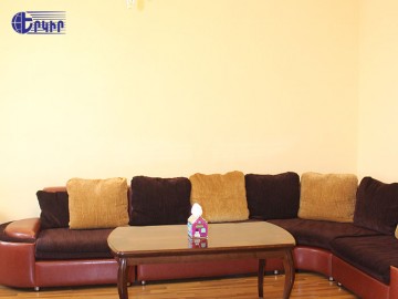 Առանձնատներ Կոդ` 9+50125