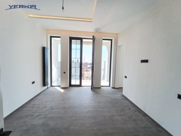 Houses Code: 9+512904