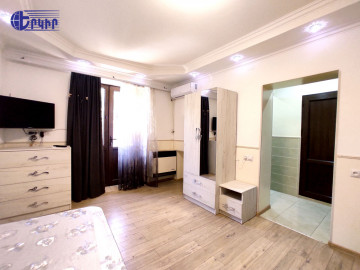 Բնակարաններ Կոդ` 3+103748