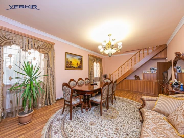 Houses Code: 10+519501