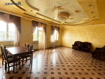 Առանձնատներ Կոդ` 5+514445