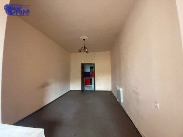 Կոմերցիոն Տարածքներ Կոդ` 5+70163