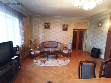 Առանձնատներ Կոդ` 10+515677