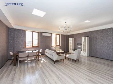 Apartments Code: 9+319900