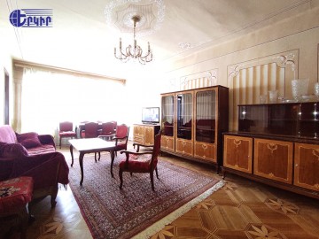 Apartments Code: 4+301622