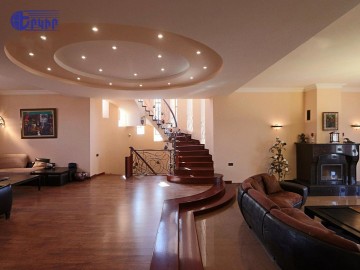 Առանձնատներ Կոդ` 5+501591