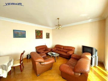 Բնակարաններ Կոդ` 2+405448