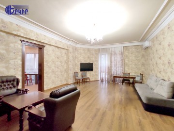 Apartments Code: 10+21828