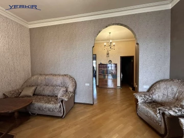 Բնակարաններ Կոդ` 2+20635