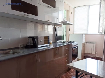 Բնակարաններ Կոդ` 3+3282518