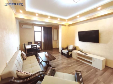 Բնակարաններ Կոդ` 5+308257