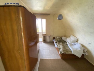 Houses Code: 3+518283