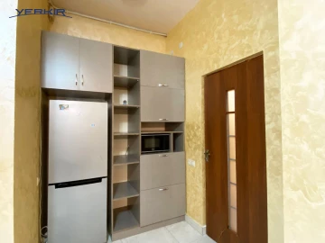 Apartments Code: 8+211470