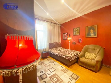 Բնակարաններ Կոդ` 5+20727